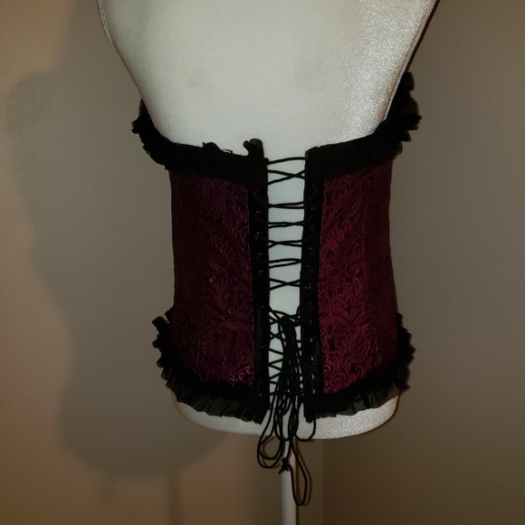 Corset Size 36. NWOT.  Great color.  Stunning NWOT - Picture 5 of 8